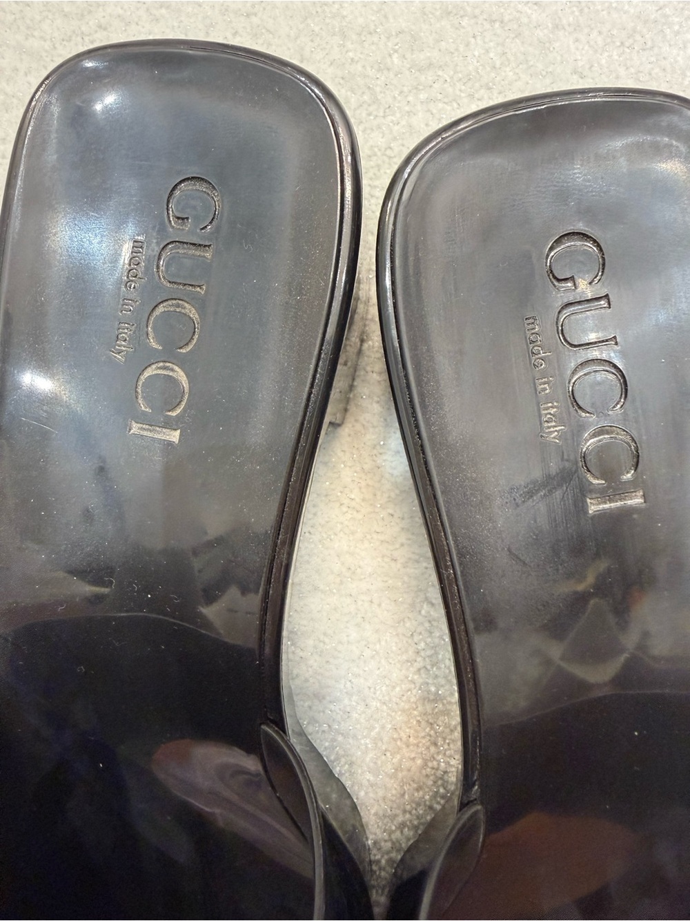Guccis - Picture 4 of 6